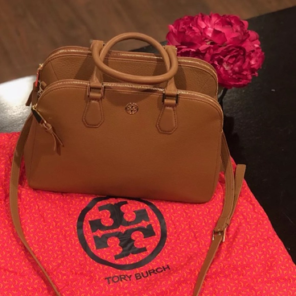 Tory Burch Robinson Triple Zip Purse Tan Beige